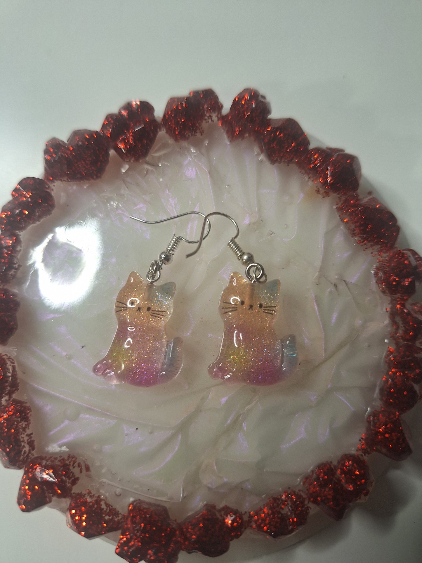 Boucles d'oreilles chat arc en ciel