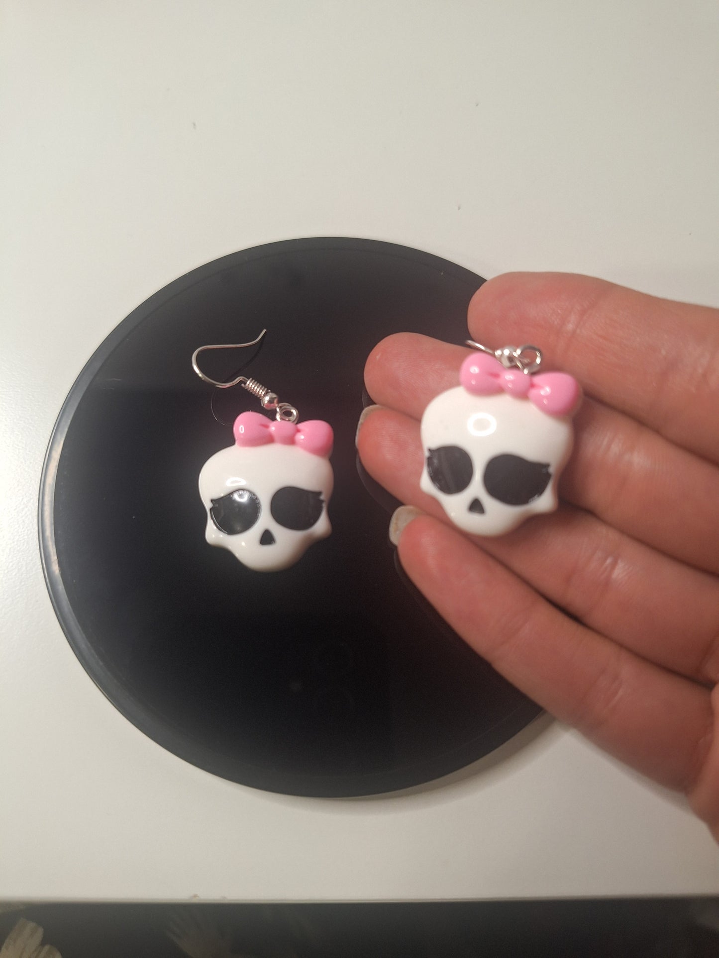 Boucles d'oreilles crane