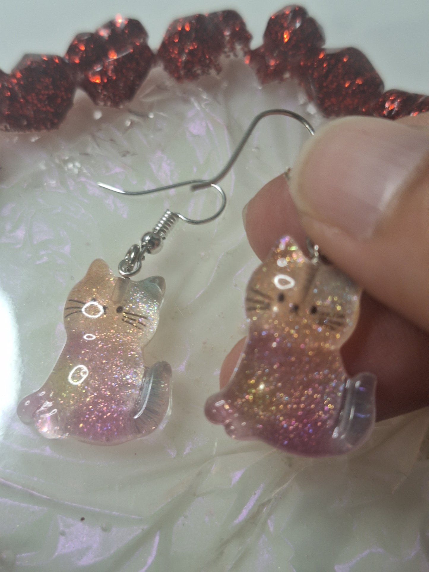 Boucles d'oreilles chat arc en ciel