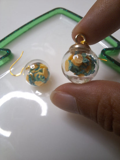 Boucles d oreilles globe fruit