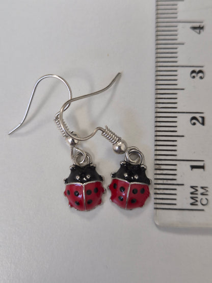 Boucles d'oreilles coccinelle 🐞