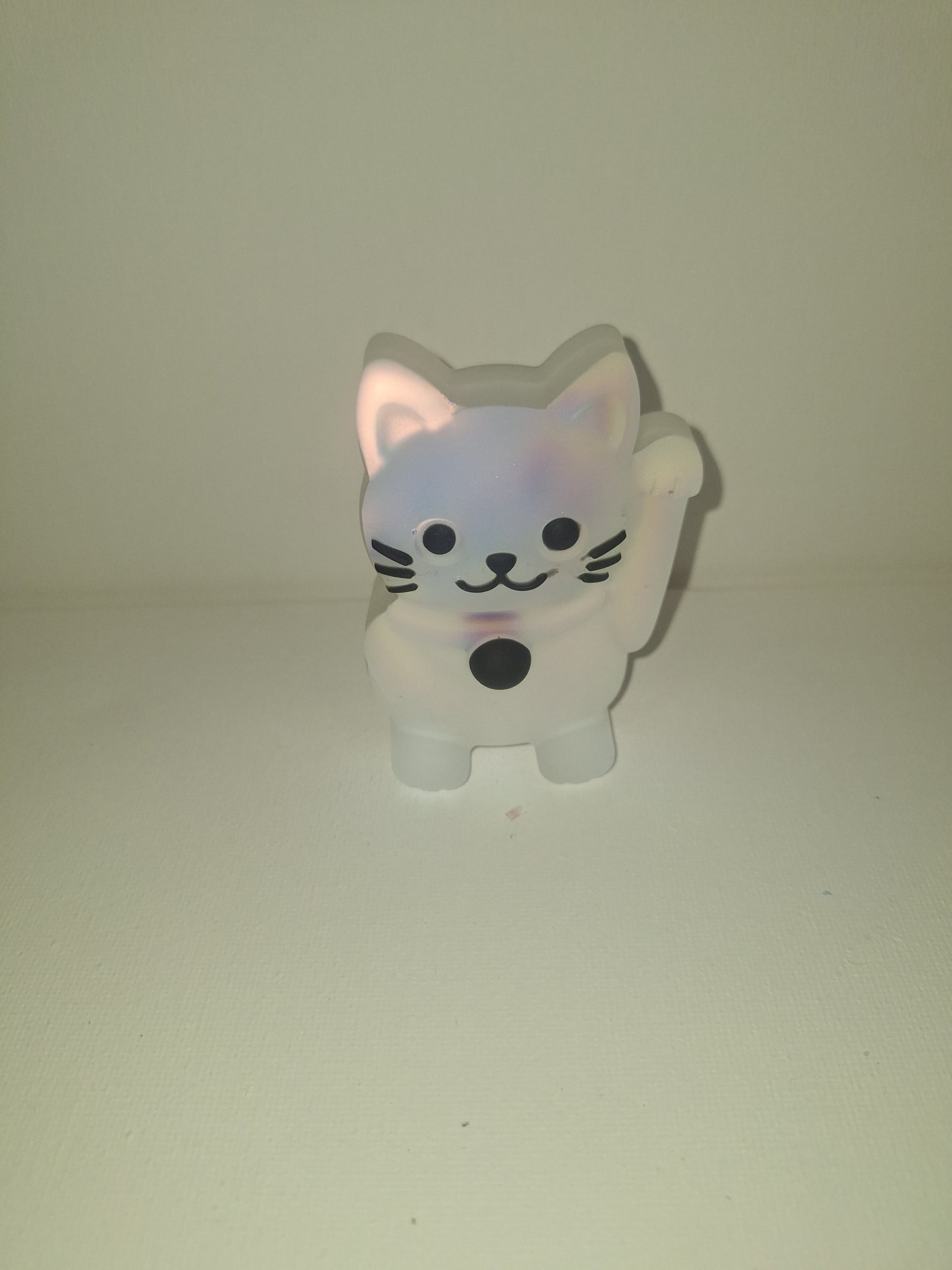 Figurine chat manekineko
