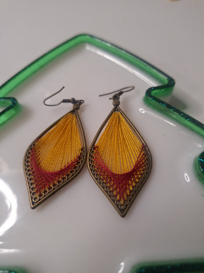 Boucles d'oreilles tissée