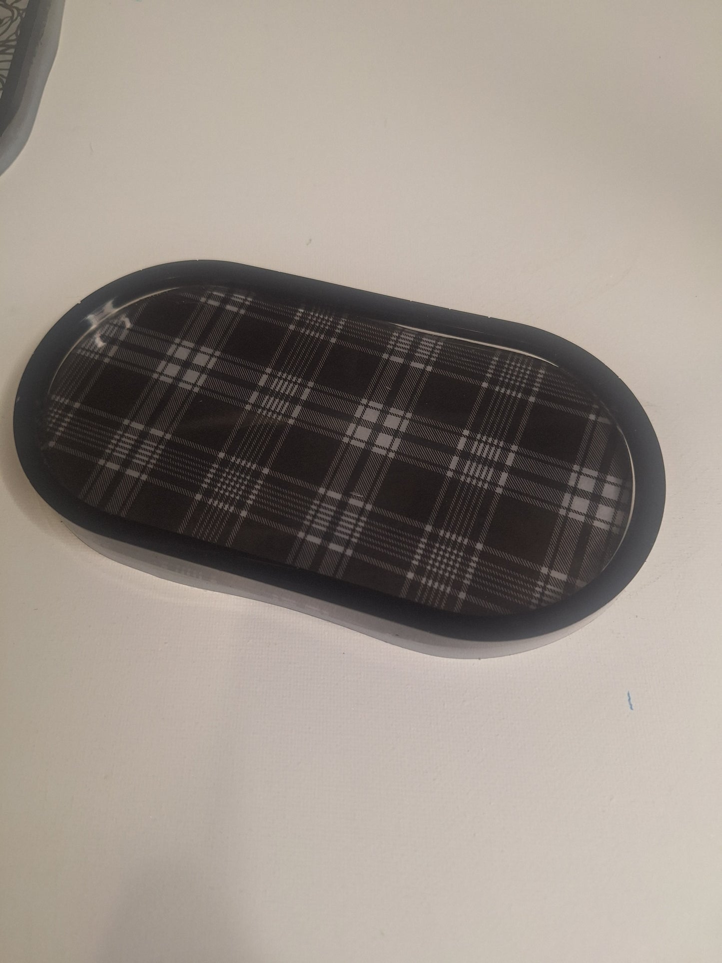 Vide poche noir et blanc