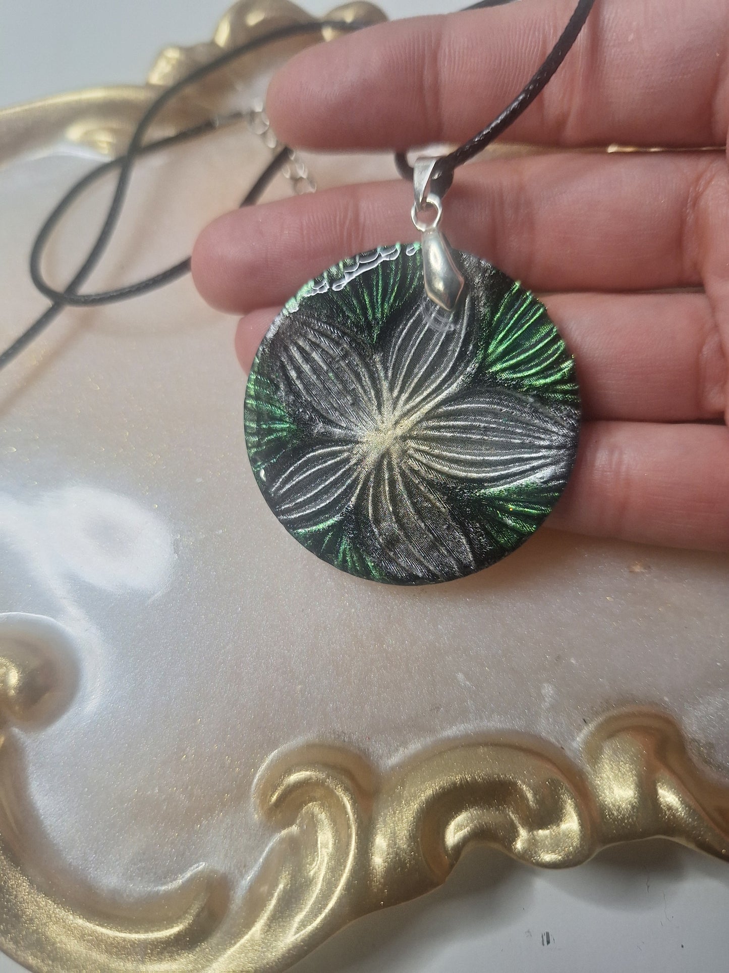 Collier fleur de tiare