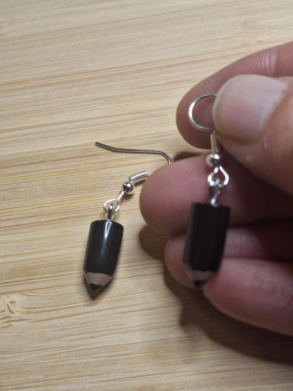 Boucles d'oreilles crayons de couleur