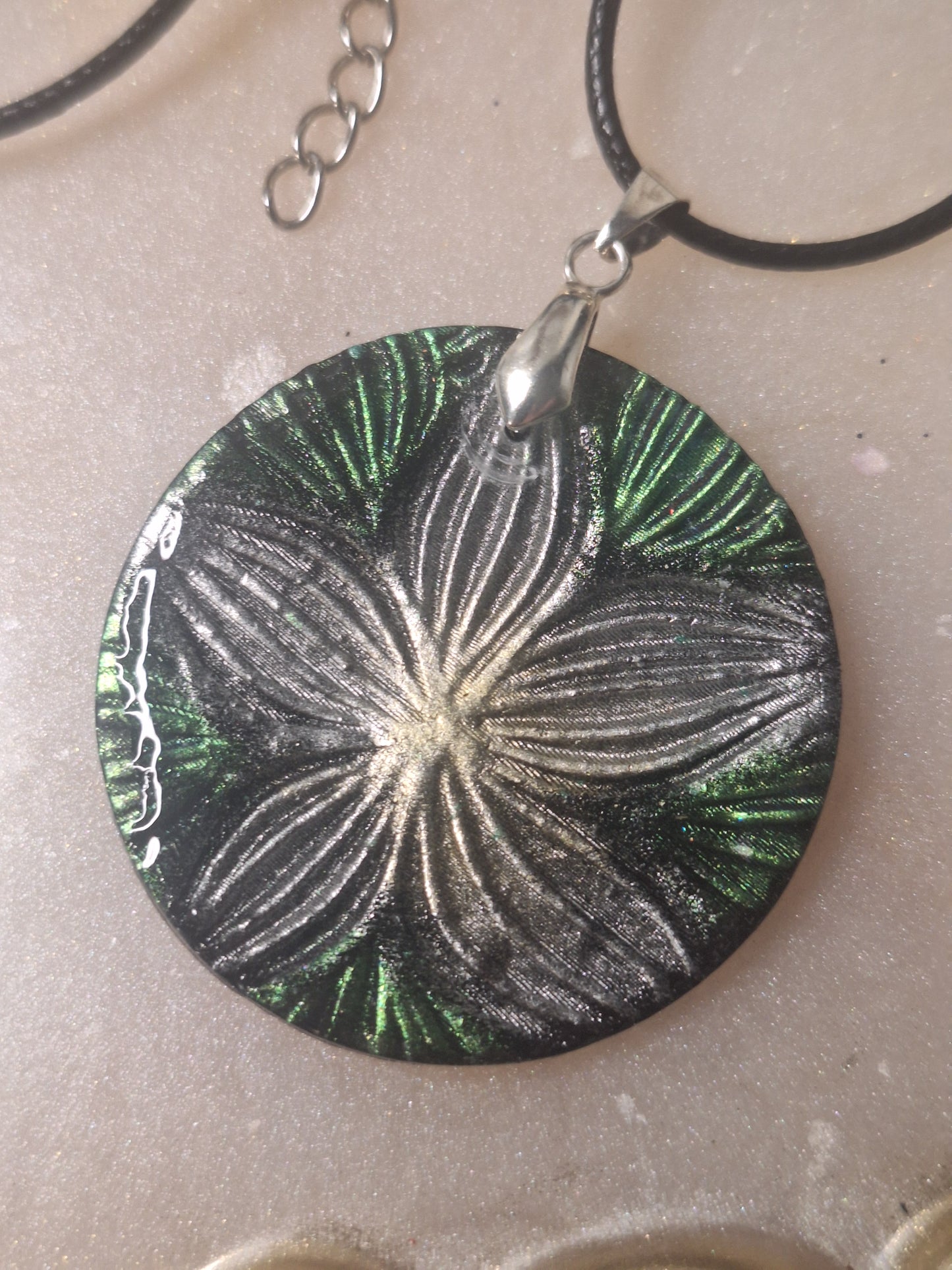 Collier fleur de tiare