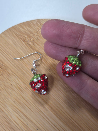 Boucles d'oreilles fraise