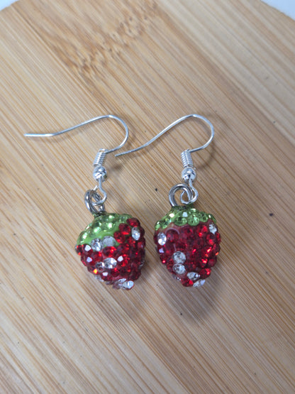Boucles d'oreilles fraise