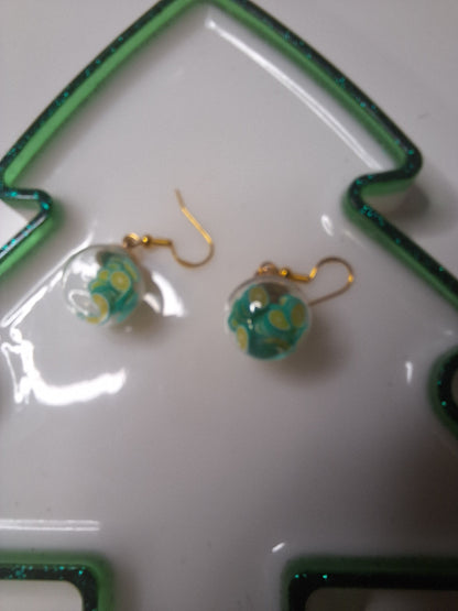 Boucles d oreilles globe fruit