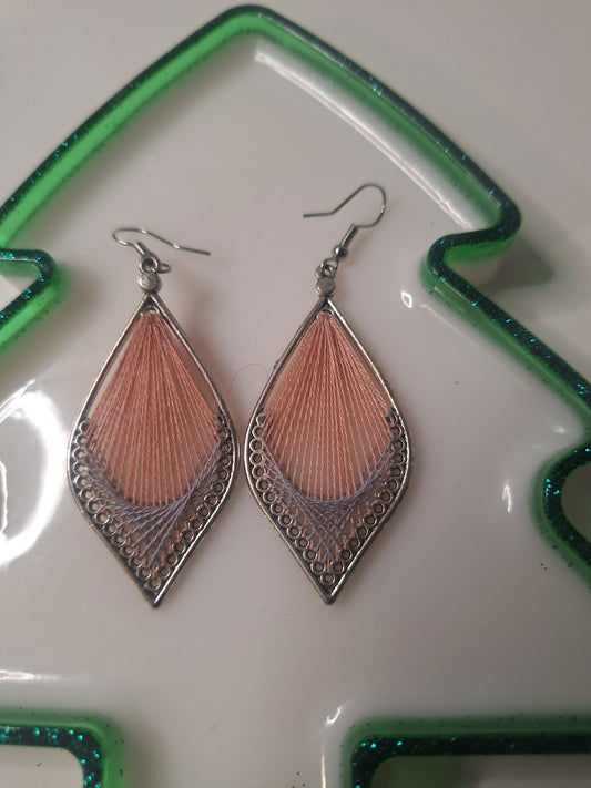 Boucles d'oreilles tissée