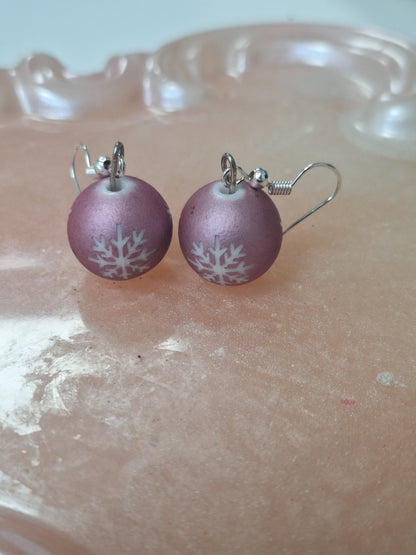 Boucles d'oreilles boule de Noël