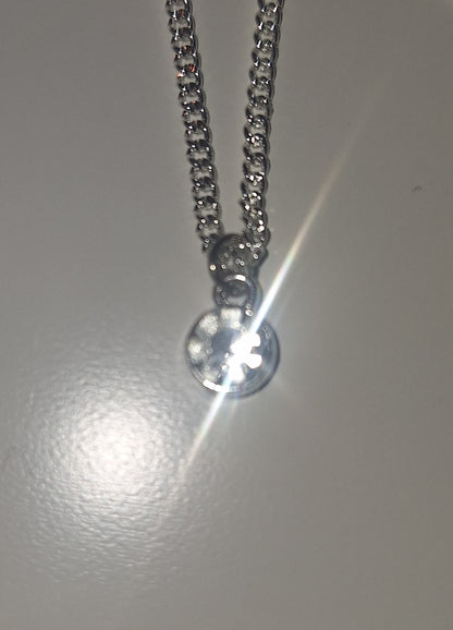 Collier puce
