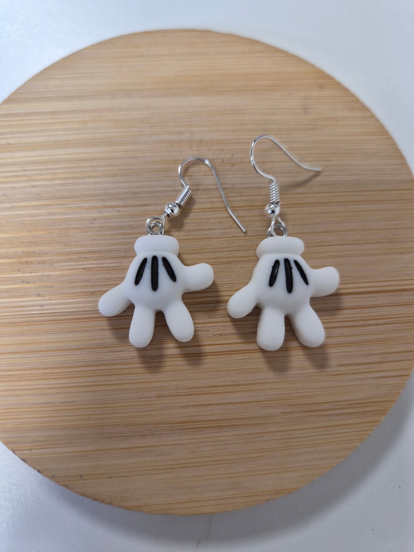 Boucles d'oreilles gants