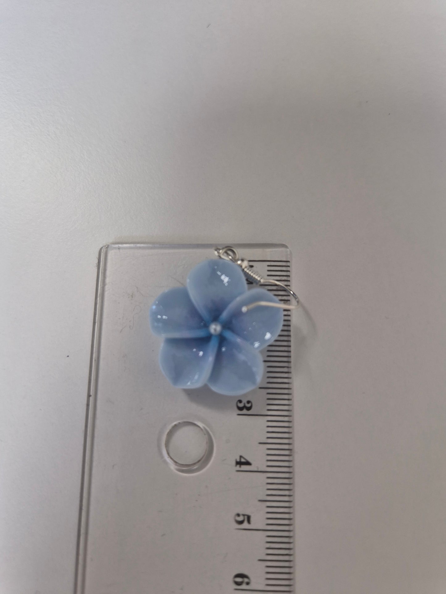 Boucles d'oreilles fleur de tiare
