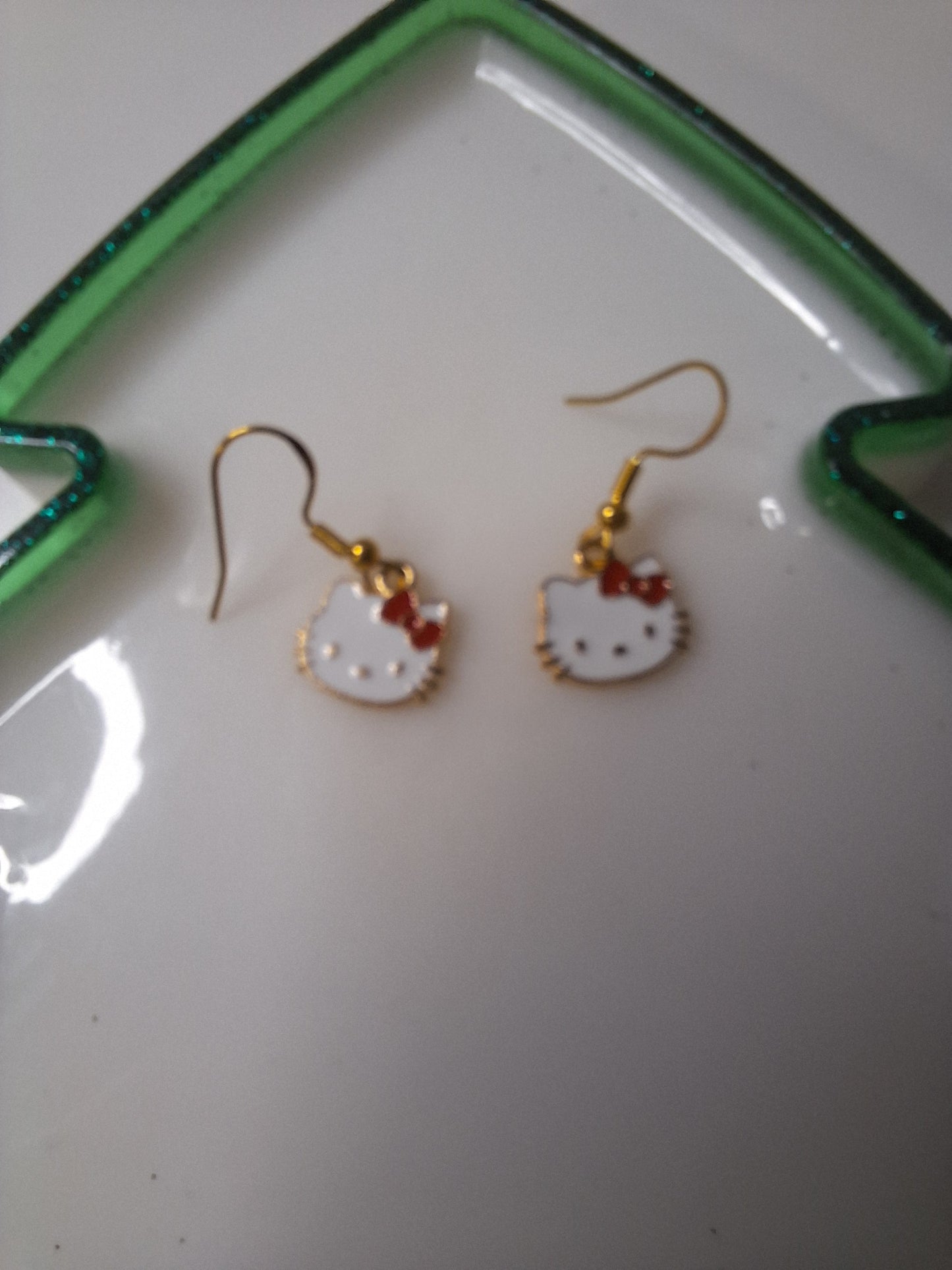 Boucles d'oreilles hello kitty