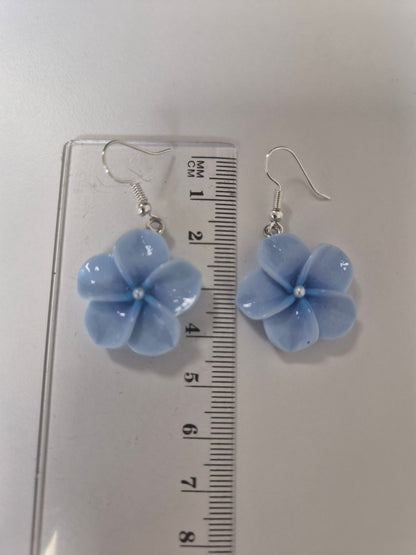 Boucles d'oreilles fleur de tiare