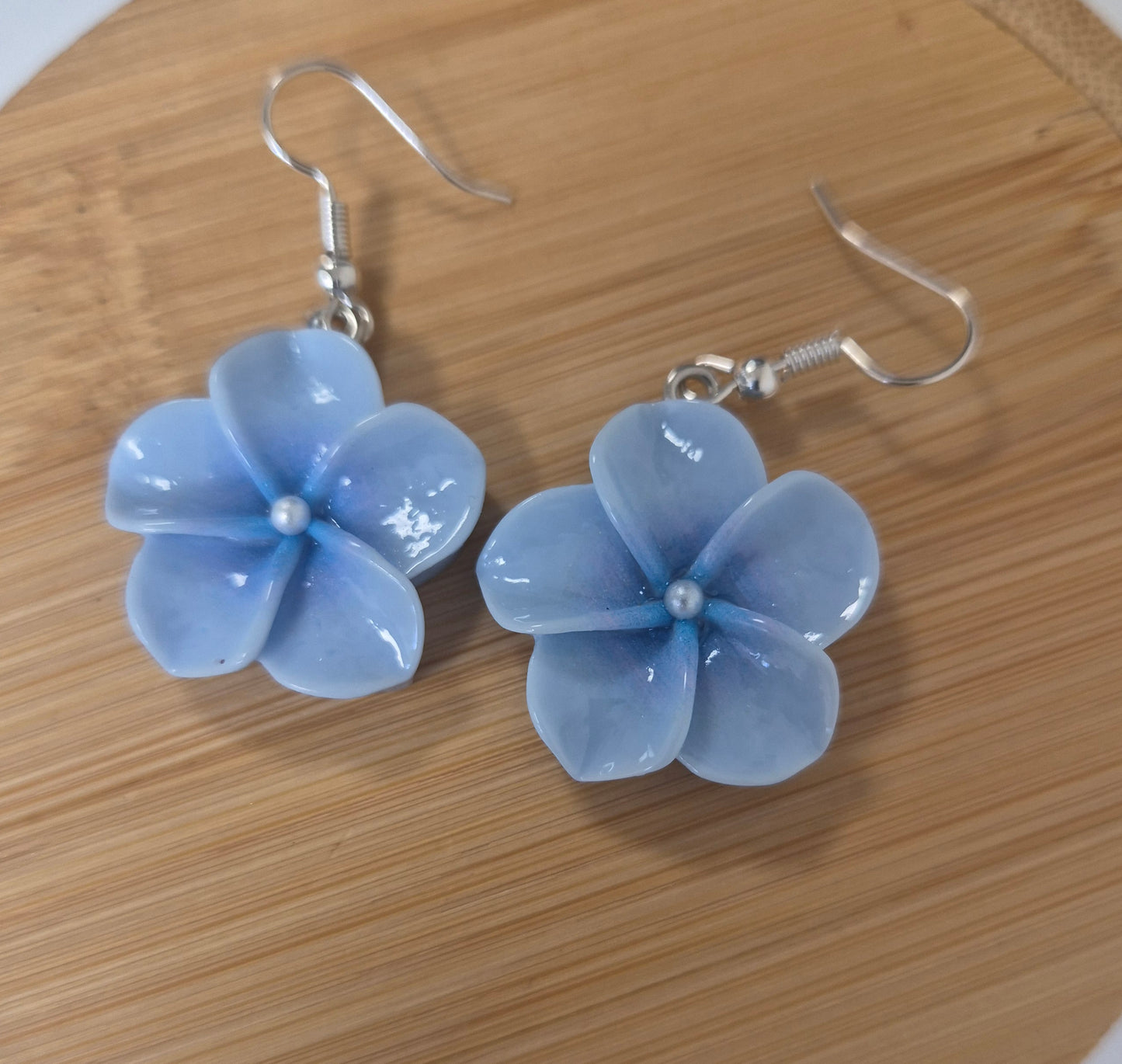 Boucles d'oreilles fleur de tiare
