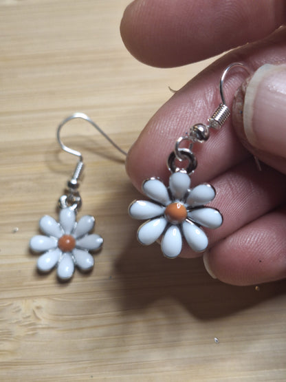 Boucles d'oreilles marguerite