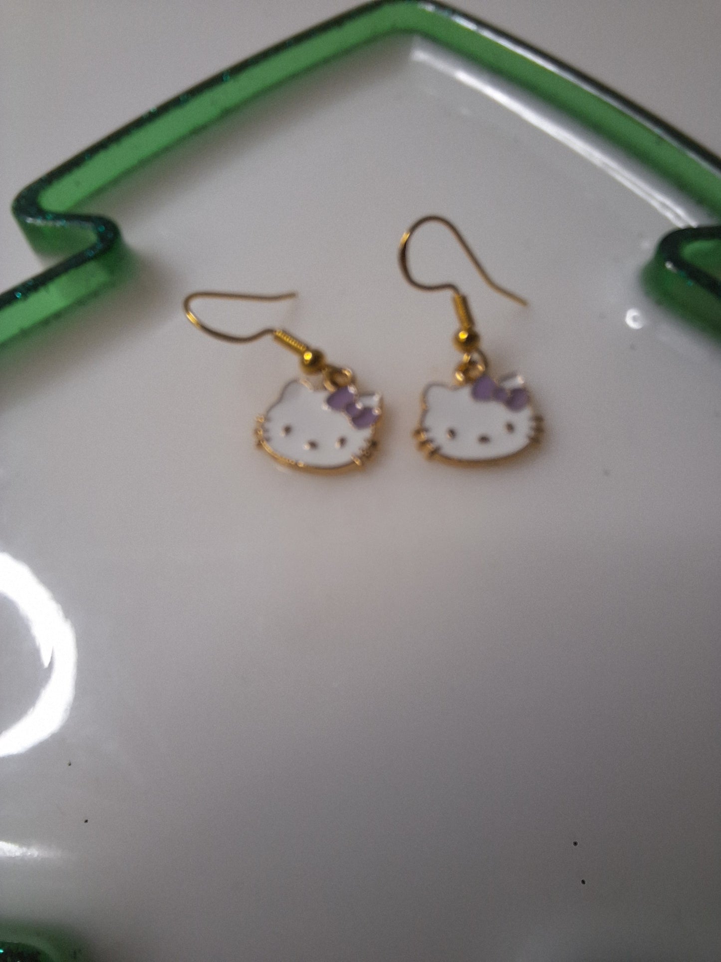 Boucles d'oreilles hello kitty