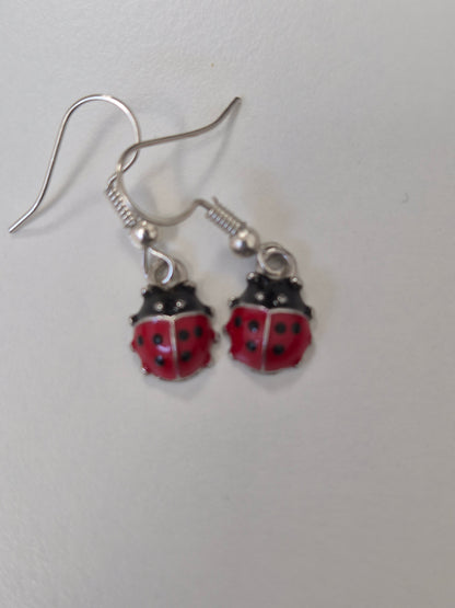 Boucles d'oreilles coccinelle 🐞