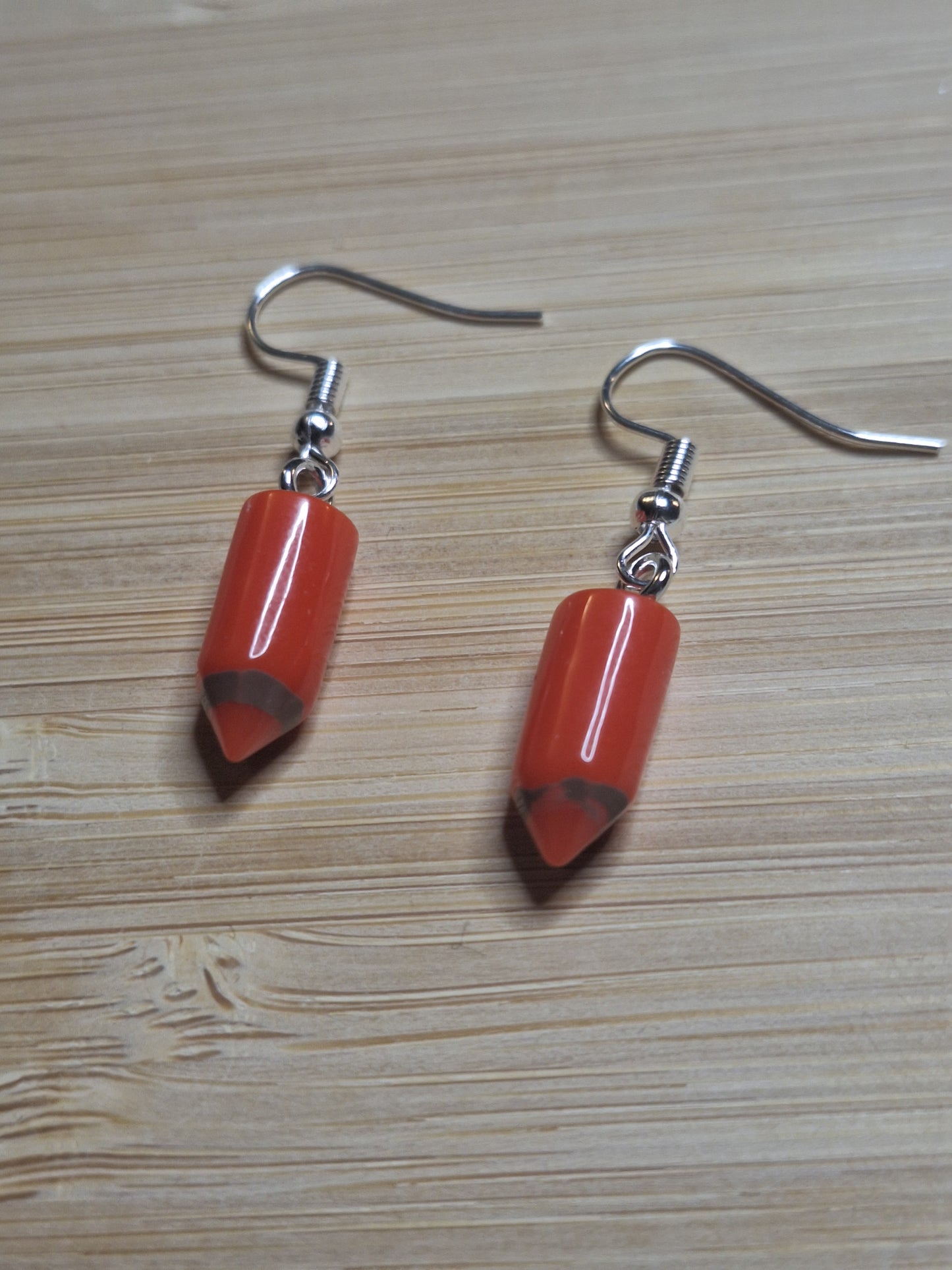 Boucles d'oreilles crayons de couleur