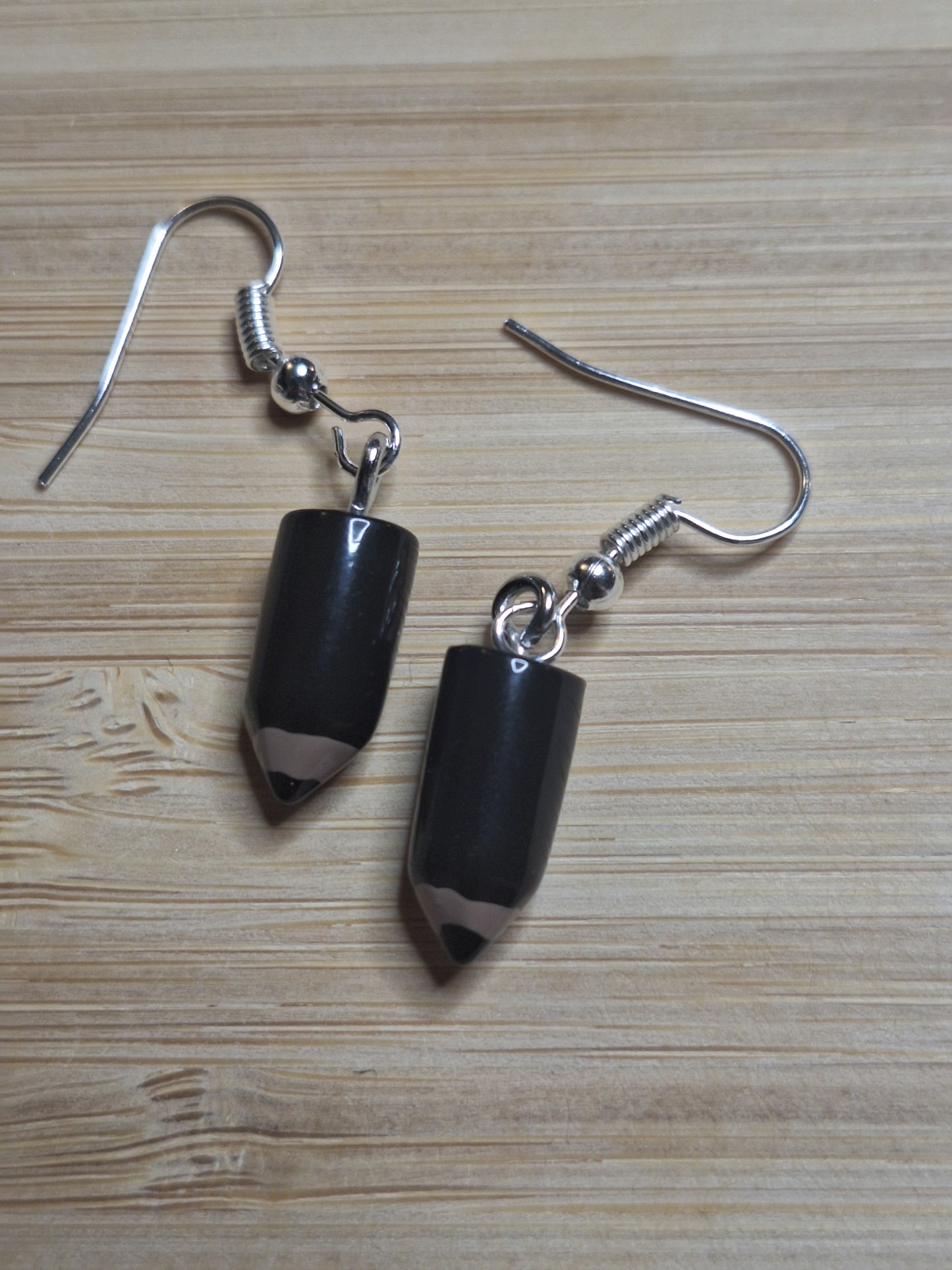 Boucles d'oreilles crayons de couleur