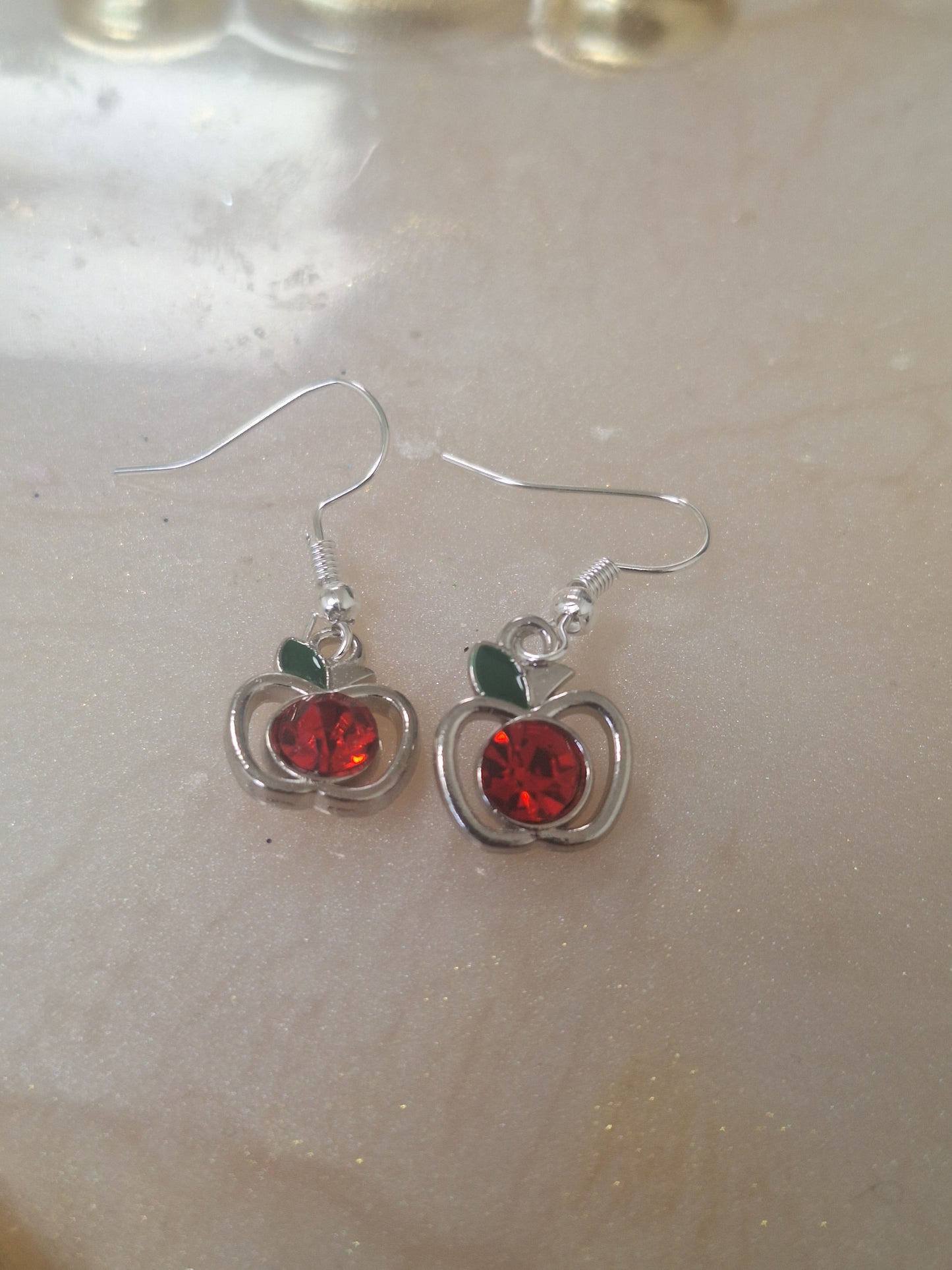 Boucles d'oreilles pomme