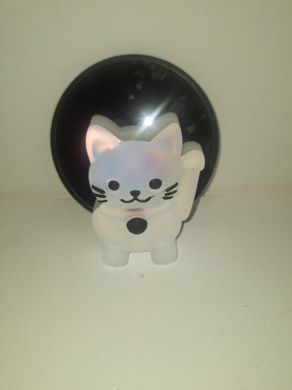 Figurine chat manekineko