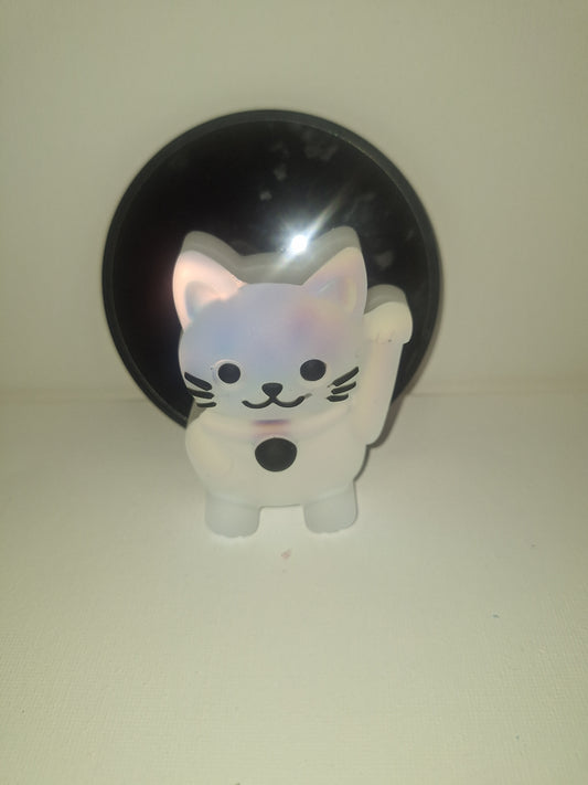 Figurine chat manekineko